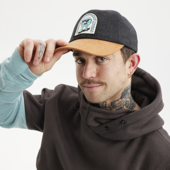 Cap GLOBE Anthracite Felt / Tan Suede 2