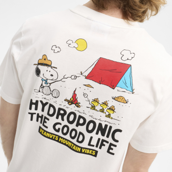 T-Shirt PEANUTS CAMPFIRE White